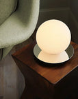 Bola Sphere Table 8