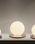Bola Sphere Table 8