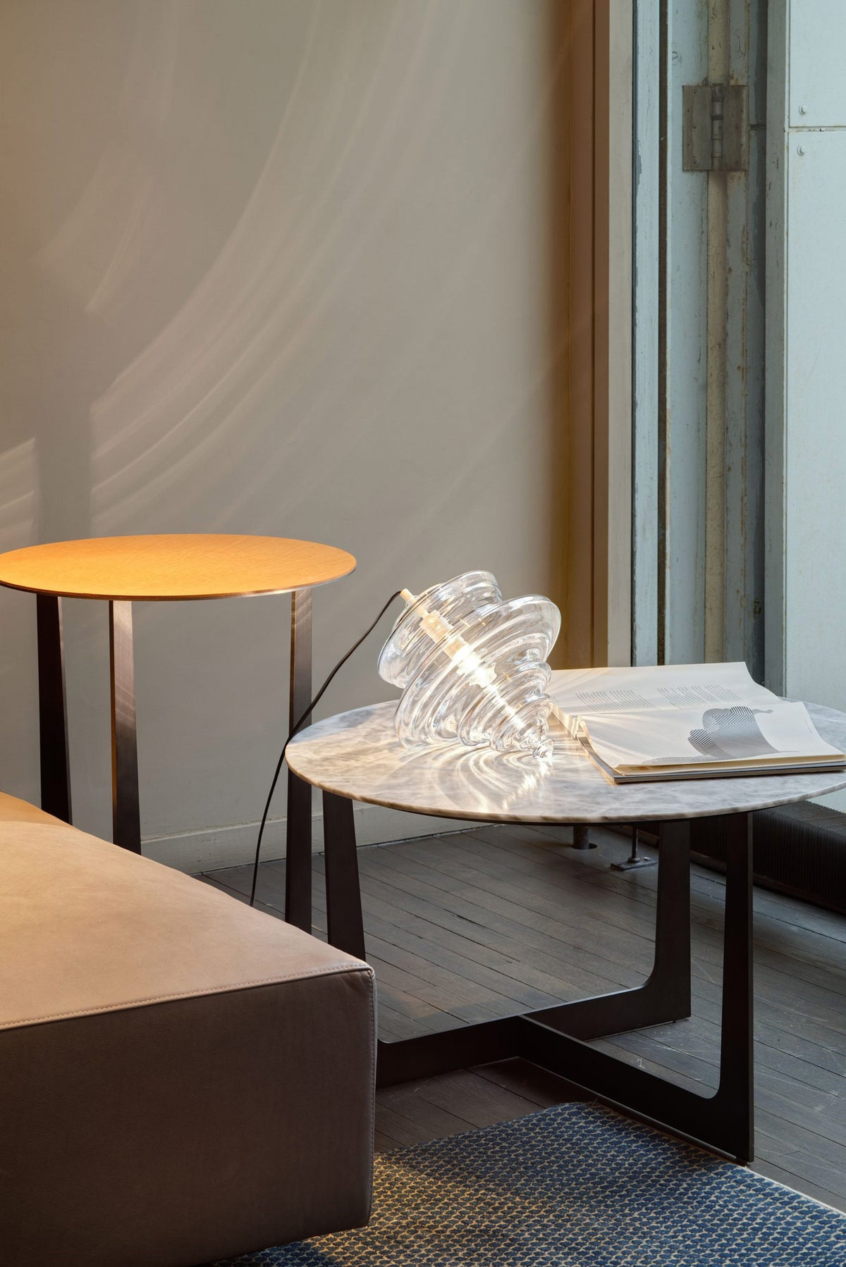 Neverending Glory Table Lamp