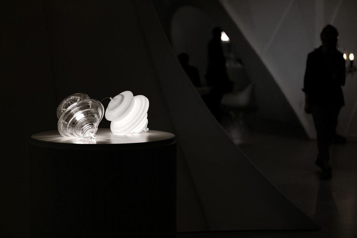 Neverending Glory Table Lamp